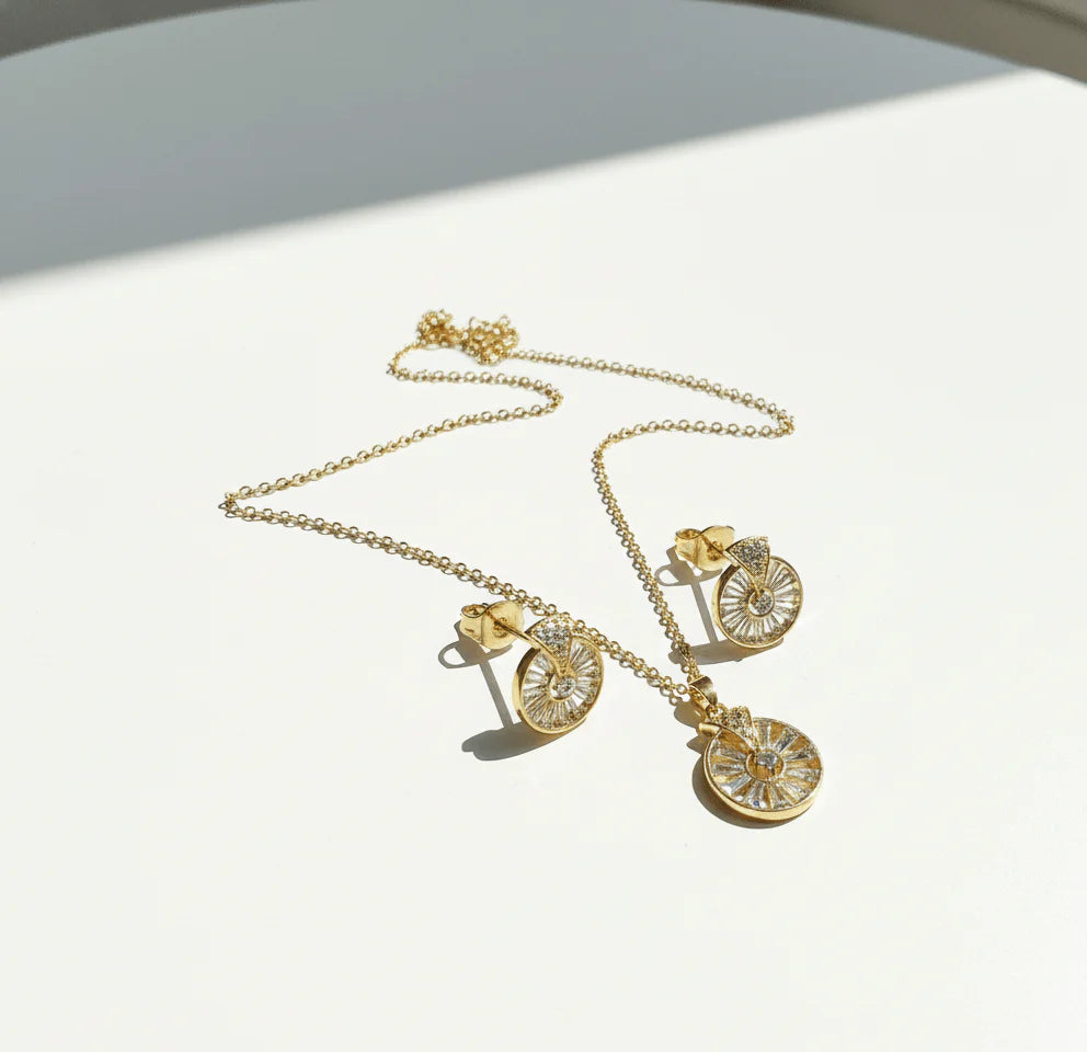 Radiant Sunburst Jewelry Set - Gold Finish (Necklace + Earrings)